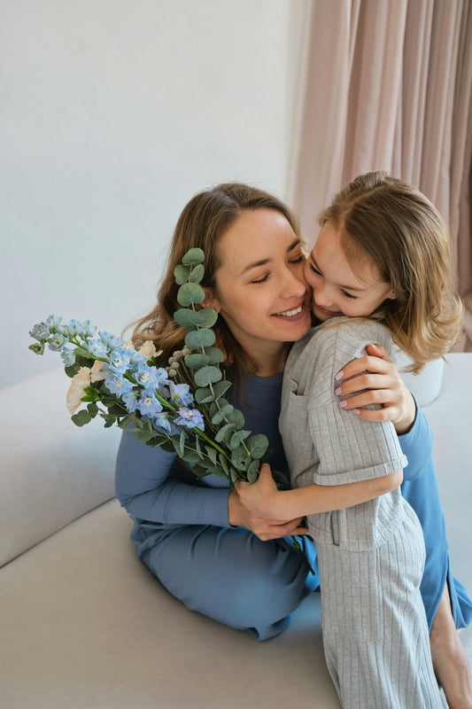 FESTA DELLA MAMMA, UN ETERNO OMAGGIO AL SACRO FEMMINILE
