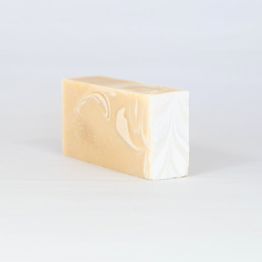 SAVON NATUREL N°34 SATIN BLANC AU LAIT DE CHÈVRE 110 g