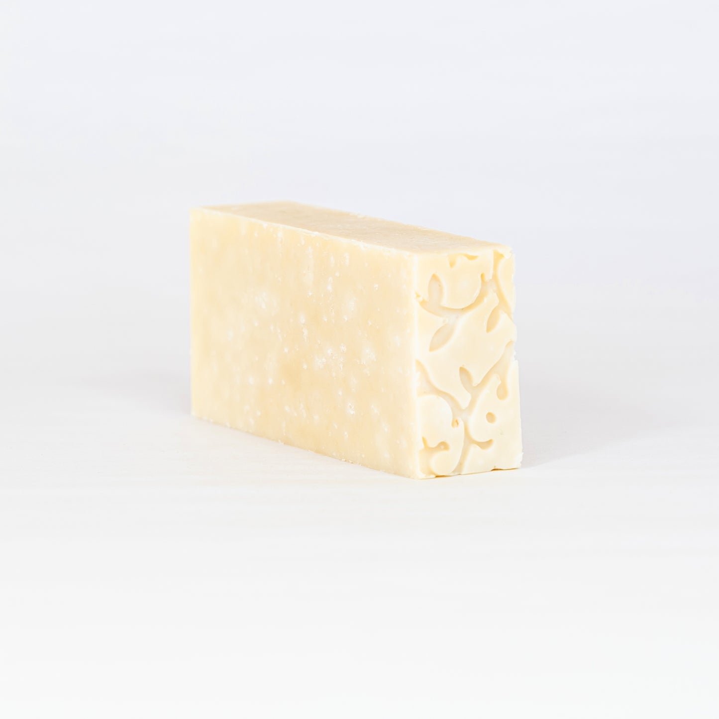 NATÜRLICHE SEIFE N°42 BAHR LÛT MIT ESSENSMILCH (TOTES MEERESSALZ) 110 g