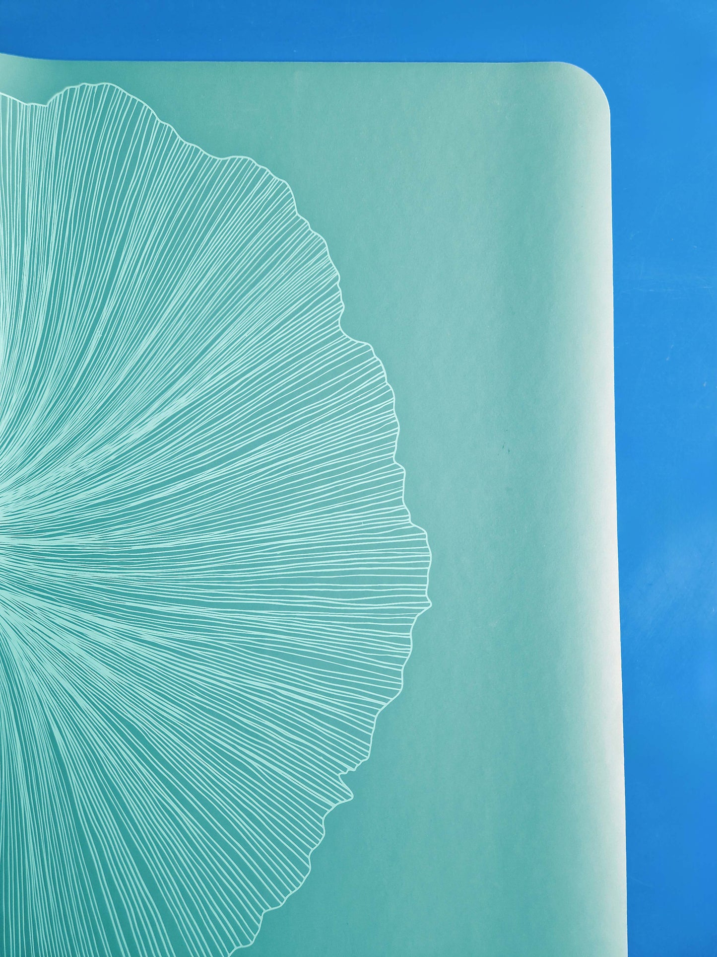 MANDALA GINKGOS LIGHT MINT GREEN YOGA MAT IN PU-NATURAL RUBBER (RENEWED OFFER)