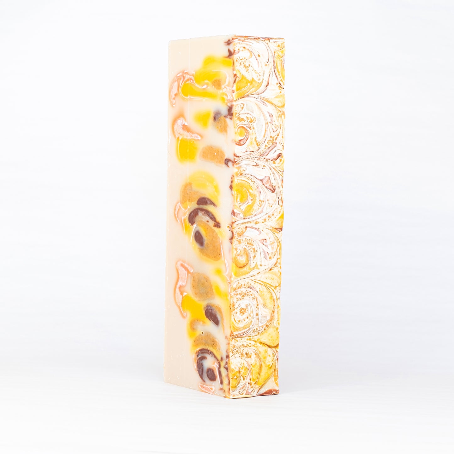 NATURAL SOAP BAR N°1 AMARETTO
