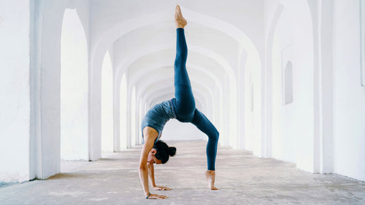 YOGA IYENGAR