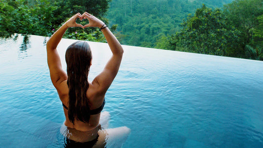 QUAND LE TAPIS DE YOGA ENTRE DANS L'UNIVERS DES SPAS ET DE LA THALASSOTHÉRAPIE