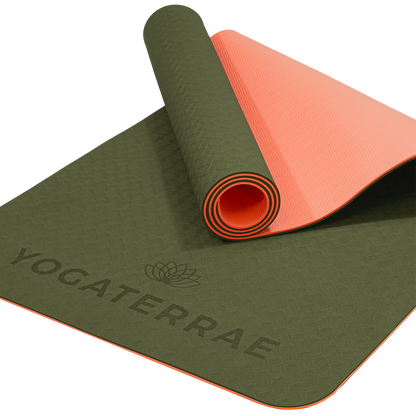 Tapis de yoga antidérapant écologique réversible Vert Forêt et Corail en TPE recyclable, sans PVC, léger avec double relief des deux côtés.