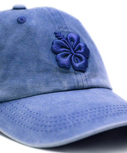 CASQUETTE BRODÉE 3D HIBISCUS BLEU DE MAJORELLE TON SUR TON