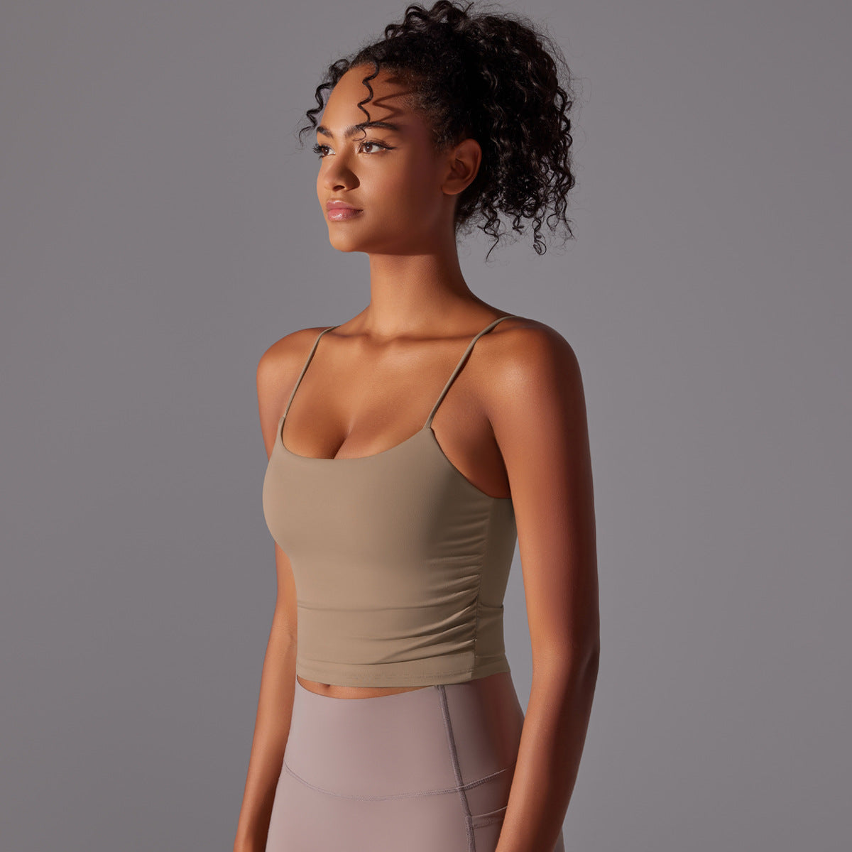 BRASSIÈRE DE SPORT BEIGE FINES BRETELLES MAINTIEN ET CONFORT
