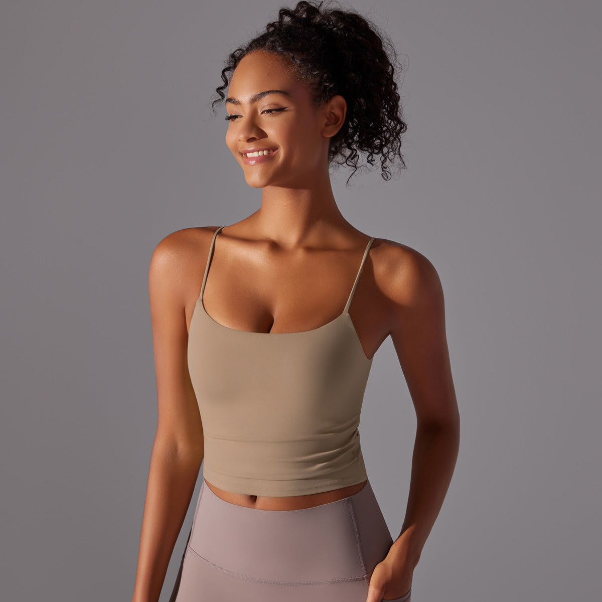 BRASSIÈRE DE SPORT BEIGE FINES BRETELLES MAINTIEN ET CONFORT