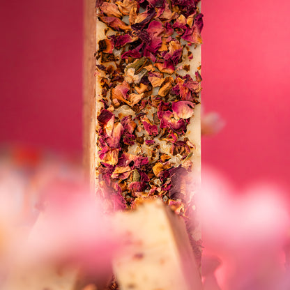 BARRE DE SAVON NATUREL N°25 LA VIE EST ROSE (HIBISCUS)