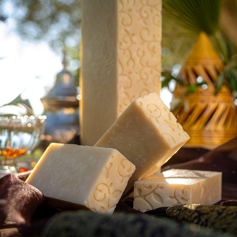 SAVON NATUREL N°42 BAHR LÛT AU LAIT D'ÂNESSE (SEL DE LA MER MORTE) 100 g