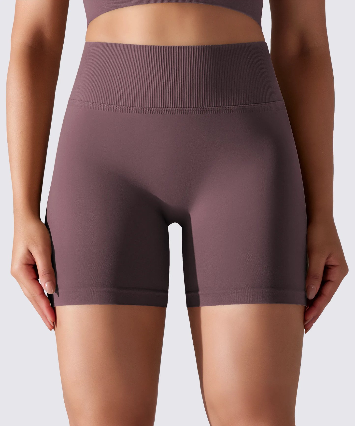 SHORT FEMME YOGA-PILATES-FITNESS TAILLE HAUTE EXTENSIBLE PRUNE