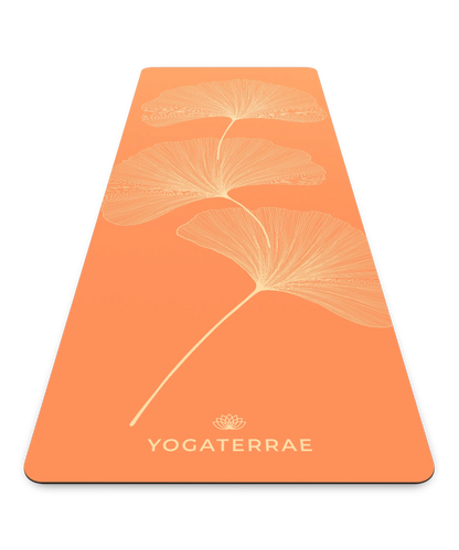 Tapis de yoga haute performance Yogaterrae en PU et caoutchouc naturel, coloris Sunset avec motifs Ginkgo Biloba en impression claire