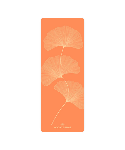 Design YinYang et feuilles de Ginkgo sur tapis de yoga antidérapant Sunset Yogaterrae, surface technique en polyuréthane et base en caoutchouc naturel