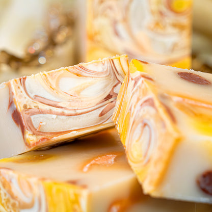 NATÜRLICHE SEIFE N°1 AMARETTO 110 g