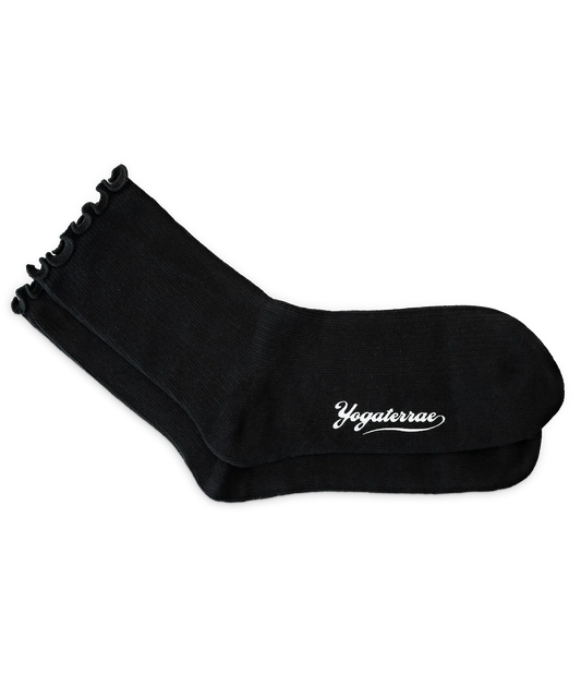 Calcetines negros con volantes para mujer